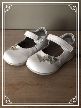 Witte lak schoentjes - Maat 23