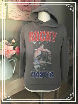 Grijsbruine sweater met Rocky van My Brand - maat 134-140