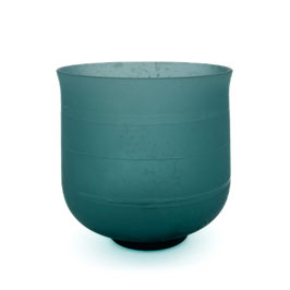 konischer Becher mit Rillenschliff