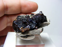 E 13 - ESFALERITA CON FLUORITA