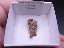 LOW 1332 - ESTRONCIANITA
