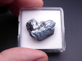 66H - HEMATITES