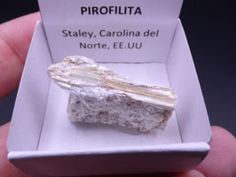 LOW 1608 - PIROFILITA