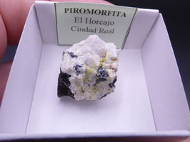 LOW 1382 - PIROMORFITA