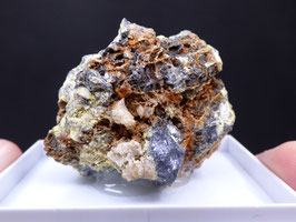 ER 1140 - OXIPLUMBOROMÉITA, GALENA Y CERUSITA
