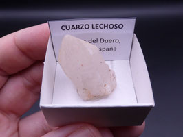 LOW 386 - CUARZO LECHOSO