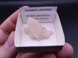 LOW 391 - CUARZO LECHOSO