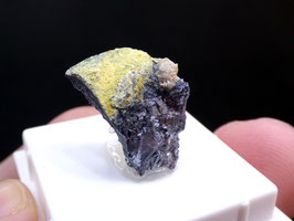 ER 1124 - OXIPLUMBOROMÉITA, GALENA Y CERUSITA