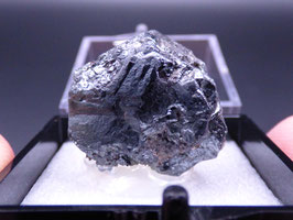 55H - HEMATITES