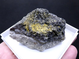 ER 1120 - OXIPLUMBOROMÉITA, JAMESONITA, CUARZO, PIRITA, ARSENOPIRITA Y GALENA
