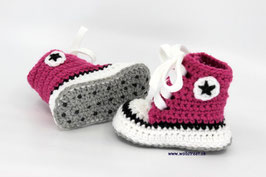 Baby Chucks BEERE mit Antirutsch