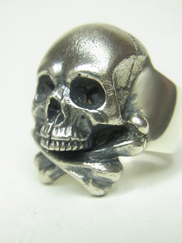 Cross bone skull ring/クロスボーンスカルリング