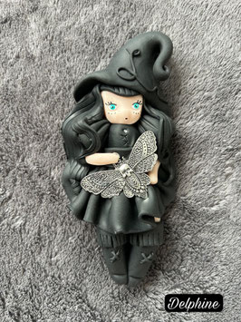 Petite sorcière ... Delphine … porte clé bijou de sac (noir)