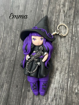 Petite sorcière ... Emma… porte clé bijou de sac (violet)