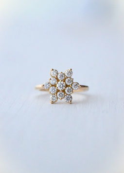 Ring SNOWFLAKE mit Diamanten 0,83ct