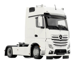 Mercedes-Benz Actros Gigaspace 4x2 clear white