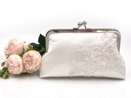 Silbertasche Elfenbein mit Spitzenapplikation III