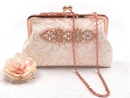 Roségoldtasche Sandfarben mit Spitze und Strassapplikation