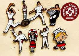 Pins KIROLA - DANTZA Pinak