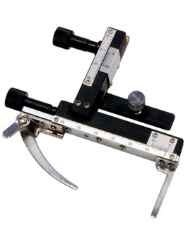 Carro para miscroscopios BRESSER de la gama Biolux - Accesorio altamente recomendado.