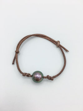 Pearl Bracelet with Diamonds