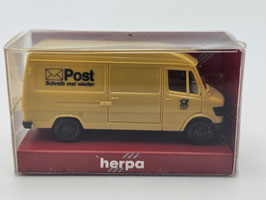 Herpa 1:87 Mercedes-Benz 207D Post