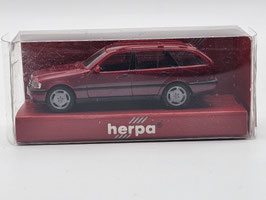 Herpa 1:87 Mercedes-Benz C180 T Nr. 022095