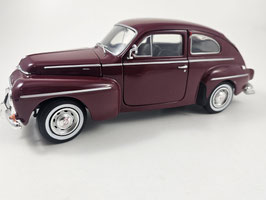 Revell 1:18 Volvo PV544