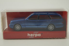 Herpa 1:87 Mercedes-Benz E320 T Nr. 032117