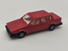 I.M.U. 1:87 Volvo 760 Limousine
