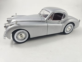 Signature 1:18 Jaguar XK 120 1949