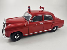 Revell 1:18 Mercedes 180 Feuerwehr
