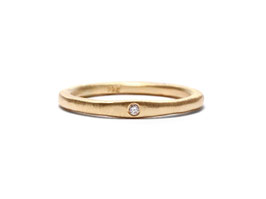 Stapelring No. 003 aus 750 Gelbgold mit Diamant