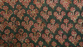 Minuscules fleurs rouges de Bagru
