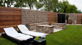 Gabionenpfosten Form C für Zaungabionen aus Doppelstabgitter, grau