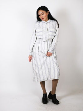 long sleeved dress white striped