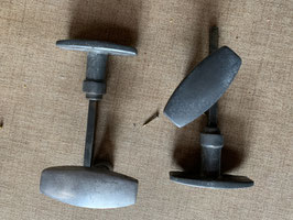 ensemble d'anciennes poignées métal