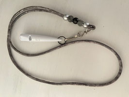 Pfeifenband Damasco Leder silbergrau mit Netz Beads Pfeife weiss 211.5