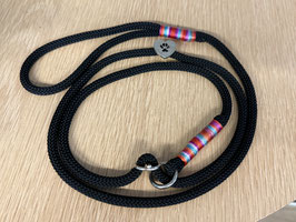 Showleine aus PPM schwarz 6mm dick mit rot/orange/türkis Takelung mit Zugstopp und Handschlaufe