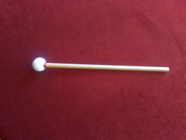Schlägel passend zu schnell stimmbaren Schamanentrommeln, Länge 38 cm, Stiel aus Eiche, Kopf Kork und Filz