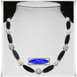 3056. elegantes Onyx-Collier
