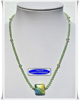 1312. Swarovski-Kette mit Muranoglas-Perle