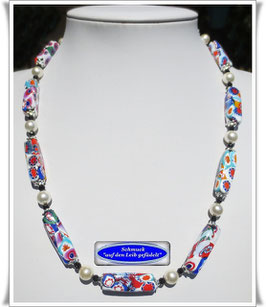 3050. bunte Muranoglaskette mit Millefiori-Glasbarren