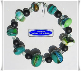 277) grün-buntes Muranoglas-Onyx-Armband