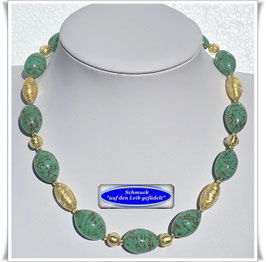 2283. wertvolles Muranoglas-Oliven-Collier