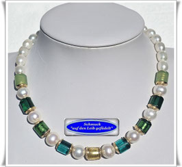 2999. elegantes Süßwasser-Zuchtperlen-Collier mit Muranoglasperlen