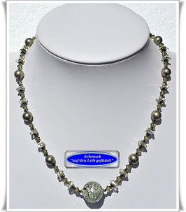 1943. filigrane Kette mit großer Muranoglas-Perle Set