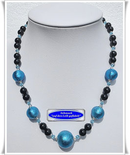 1888. elegante Onyx-Kette mit wunderschönen Muranoglas-Perlen