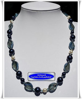 2145. dunkelblaue Swarovski Crystal Pearls-Kette