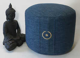 Einfarbige runde Meditationskissen aus einem exklusiven Möbelstoff, mit oder ohne Sticksymbol auf dem Griff